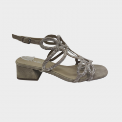 Sandalias de mujer en taupe.