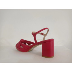 Sandalia nudos roja