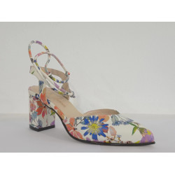 Zapato atado al tobillo flores 716