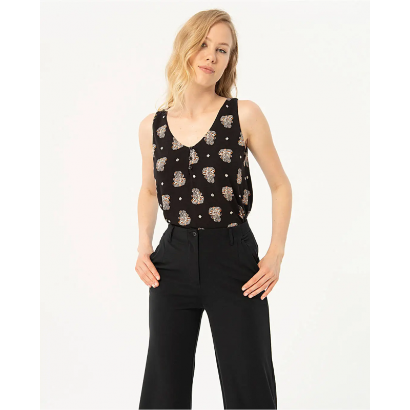 Pantalón Surkana recto elástico liso Negro