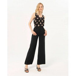 Pantalón Surkana recto elástico liso Negro